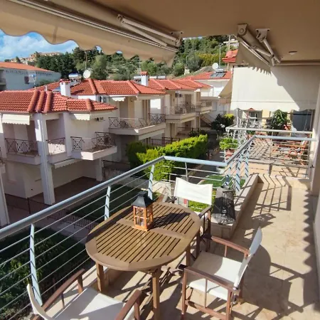 Loukas Apartment *