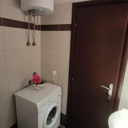 Loukas Apartment *
