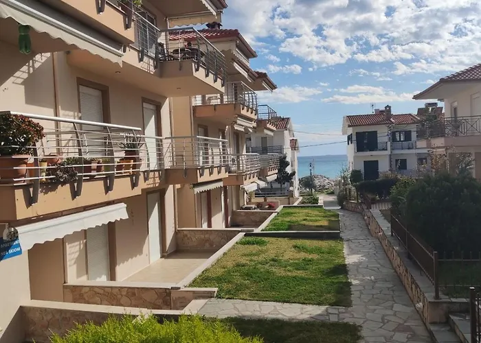 Apartament Loukas Nea Skioni