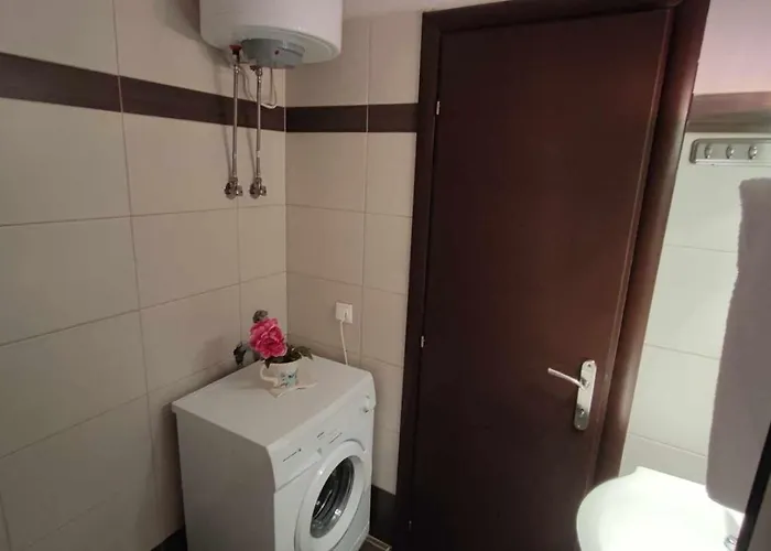 Loukas Apartament *